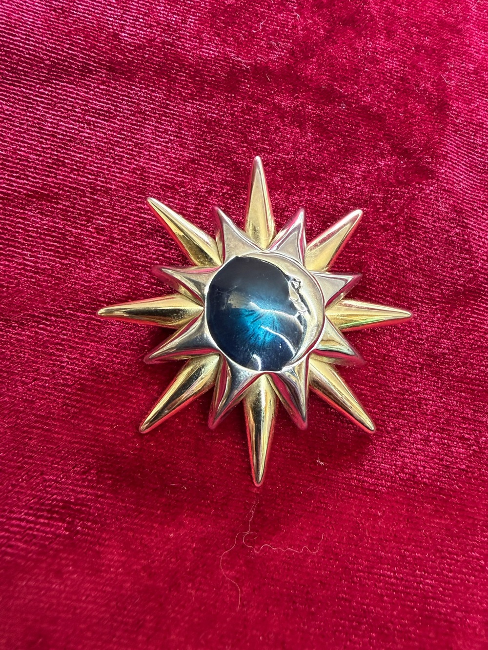 Vintage Liz Claiborne Starburst Sun Crescent Moon Brooch